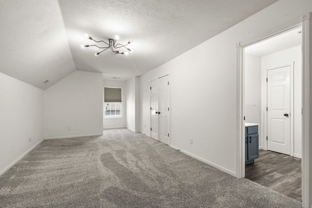 835 E Country Ridge Street, Nixa, MO 65714