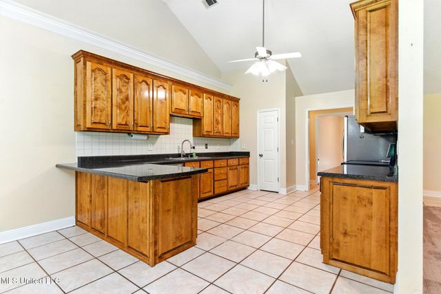 4257 Melvin Road, D'iberville, MS 39540