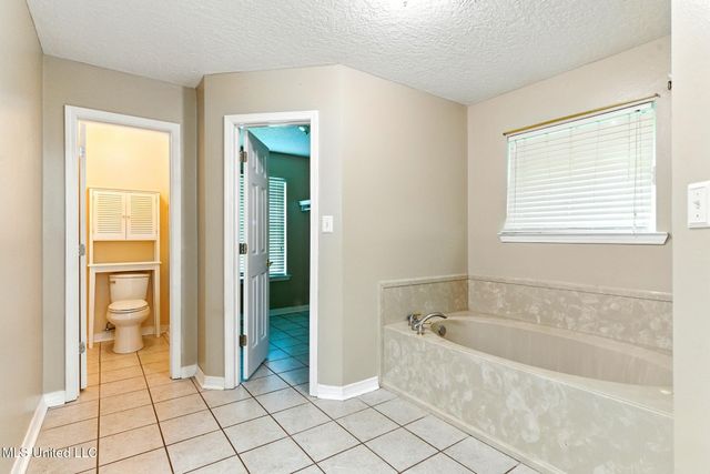 4257 Melvin Road, D'iberville, MS 39540