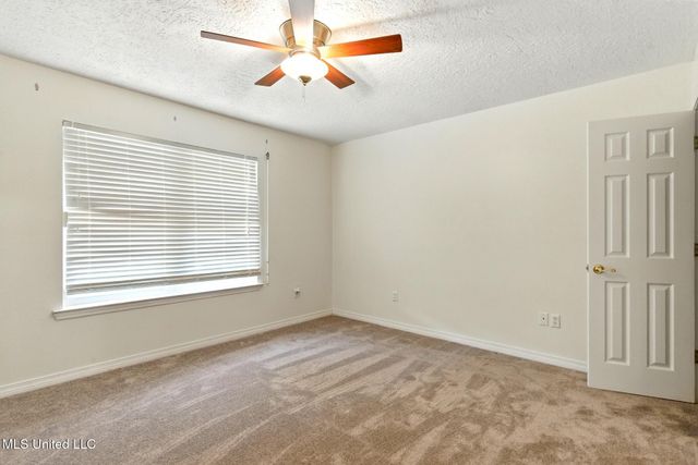 4257 Melvin Road, D'iberville, MS 39540