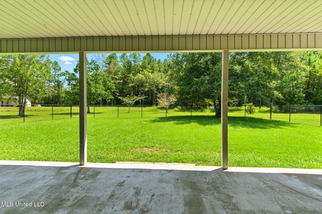 4257 Melvin Road, D'iberville, MS 39540