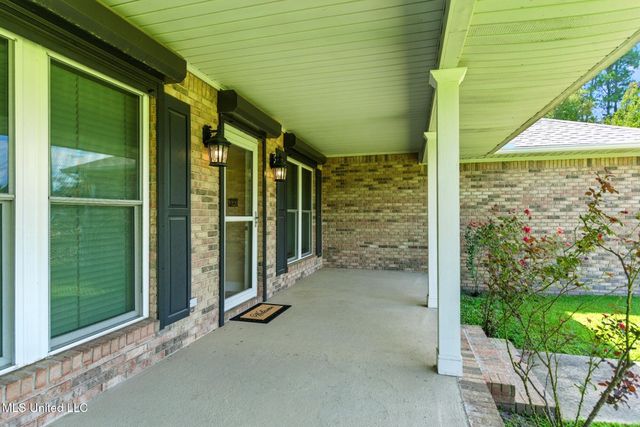 4257 Melvin Road, D'iberville, MS 39540