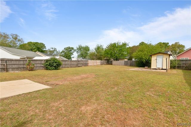 81 Peyton, Moundville, AL 35474