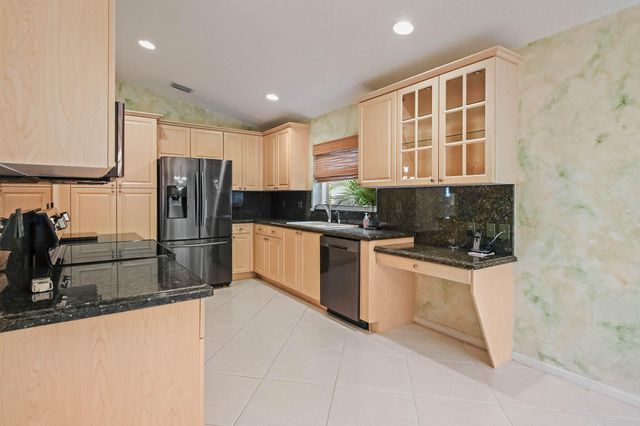 7286 WAILEA Avenue, Boynton Beach, FL 33437