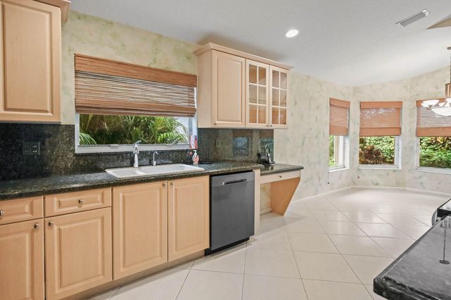 7286 WAILEA Avenue, Boynton Beach, FL 33437