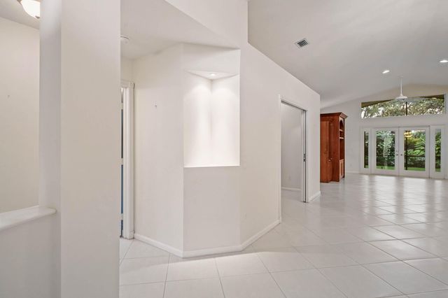 7286 WAILEA Avenue, Boynton Beach, FL 33437