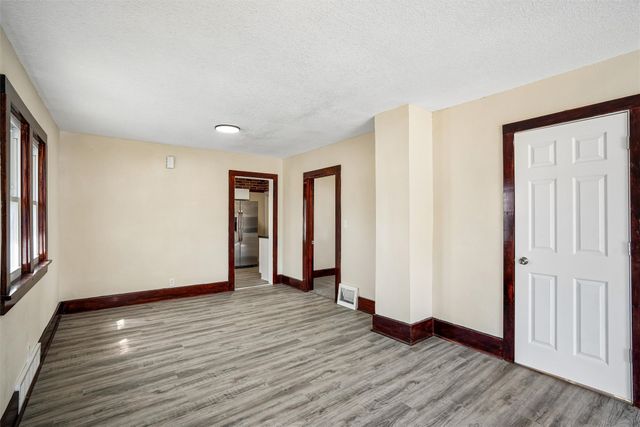 3004 Bowdoin Street, Des Moines, IA 50313