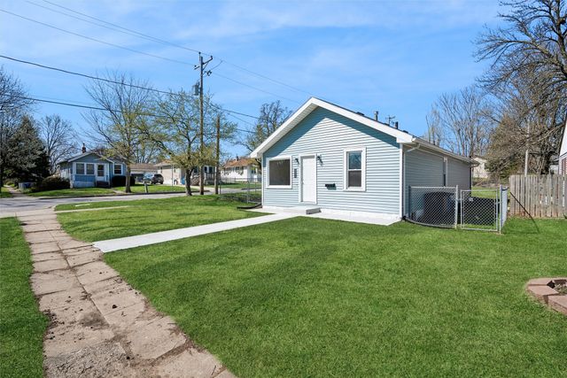 3004 Bowdoin Street, Des Moines, IA 50313