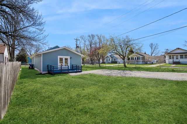 3004 Bowdoin Street, Des Moines, IA 50313