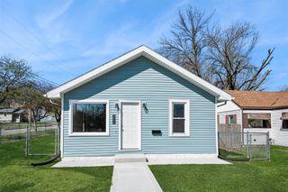 3004 Bowdoin Street, Des Moines, IA 50313