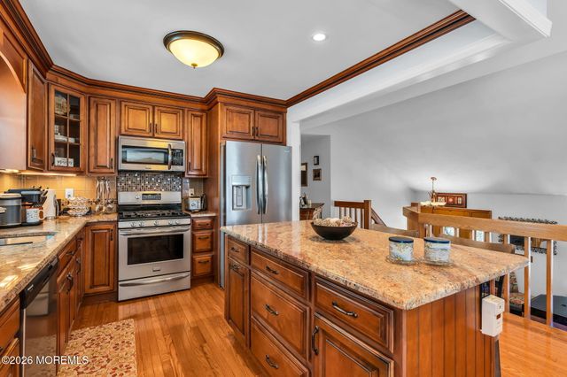 11 Metedeconk Road, Howell, NJ 07731