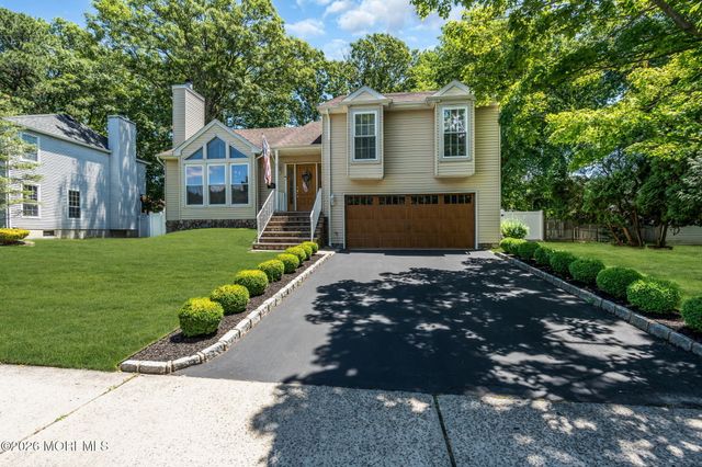 11 Metedeconk Road, Howell, NJ 07731
