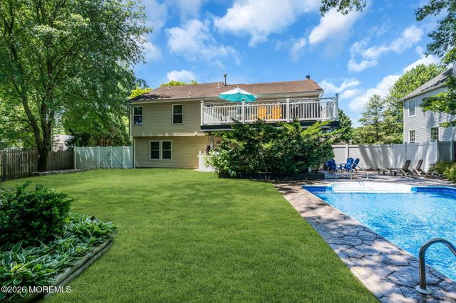11 Metedeconk Road, Howell, NJ 07731