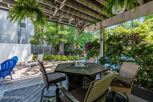 11 Metedeconk Road, Howell, NJ 07731