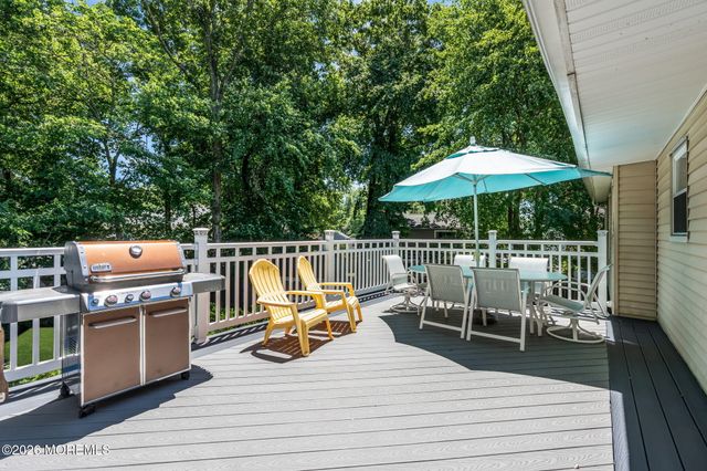 11 Metedeconk Road, Howell, NJ 07731