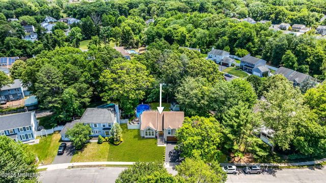 11 Metedeconk Road, Howell, NJ 07731