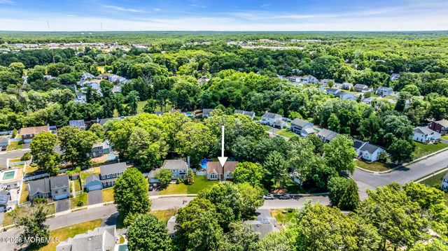 11 Metedeconk Road, Howell, NJ 07731