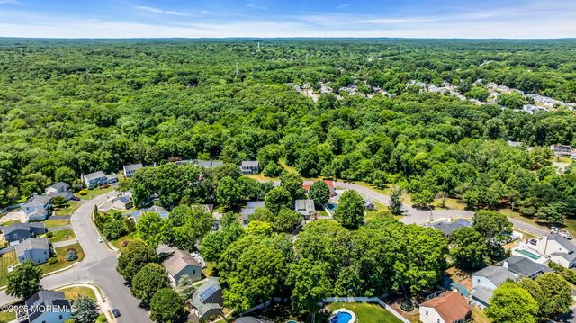11 Metedeconk Road, Howell, NJ 07731