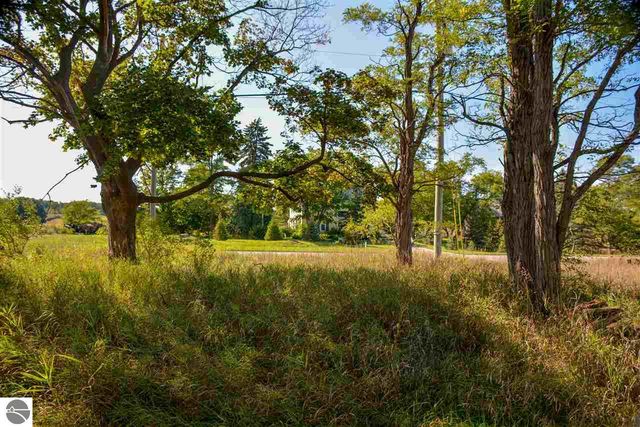 E Traverse Highway, Traverse City, MI 49684