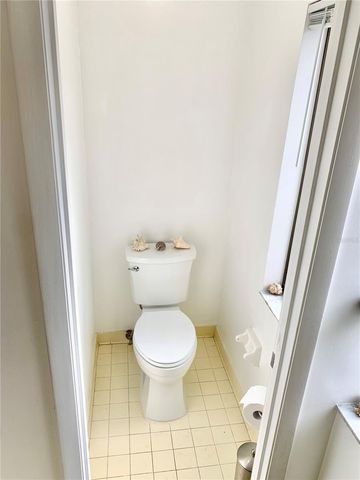 1658 NW 22ND CIRCLE, Gainesville, FL 32605