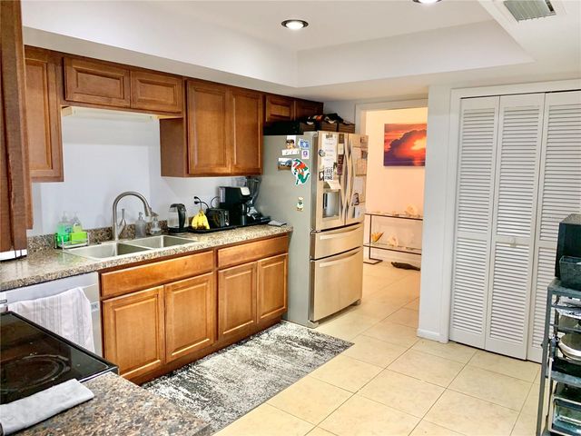 1658 NW 22ND CIRCLE, Gainesville, FL 32605