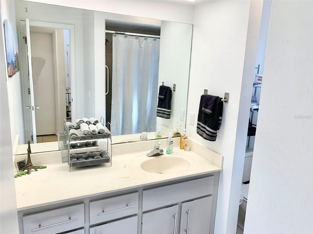 1658 NW 22ND CIRCLE, Gainesville, FL 32605