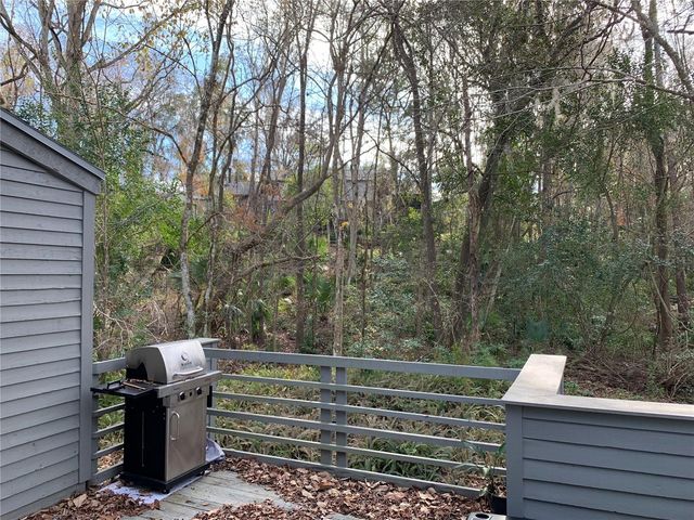 1658 NW 22ND CIRCLE, Gainesville, FL 32605