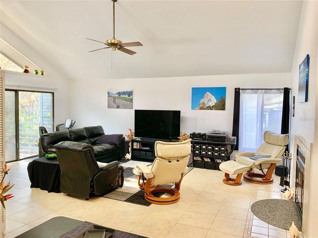 1658 NW 22ND CIRCLE, Gainesville, FL 32605