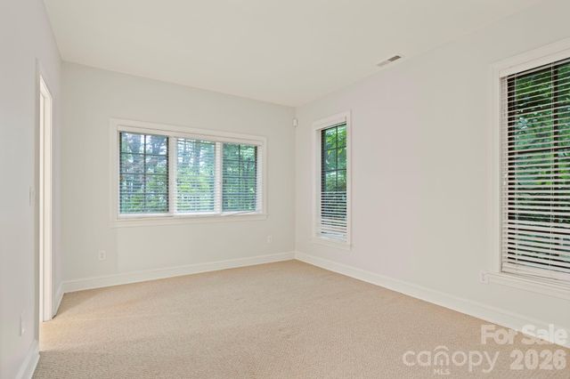 132 Berry Creek Drive, Flat Rock, NC 28731