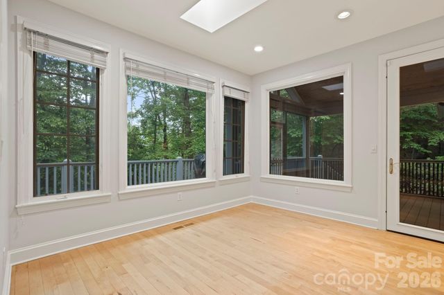 132 Berry Creek Drive, Flat Rock, NC 28731