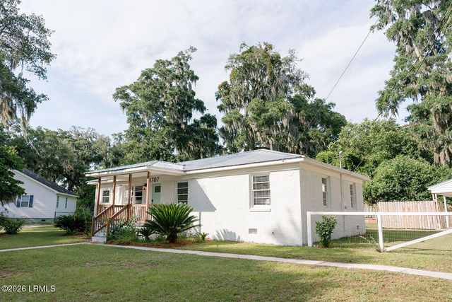 1707 Palmetto Drive, Beaufort, SC 29902