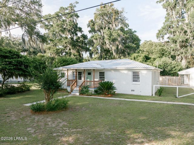 1707 Palmetto Drive, Beaufort, SC 29902