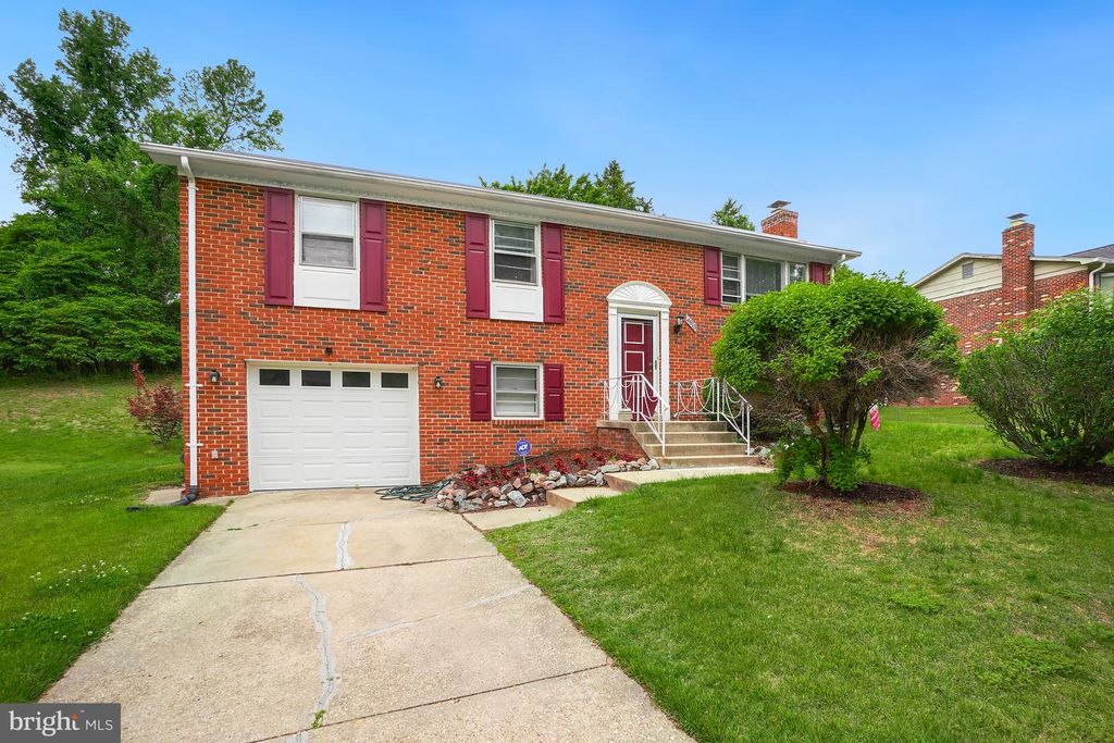 4815 WOODFORD LN, Upper Marlboro, MD 20772