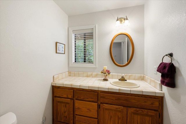 20655 Placer Hills Rd, Colfax, CA 95713