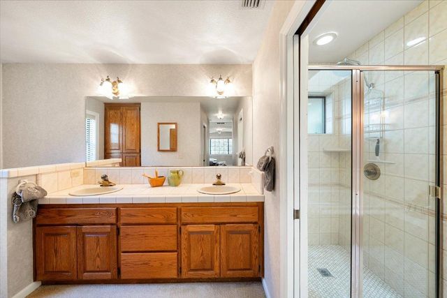 20655 Placer Hills Rd, Colfax, CA 95713