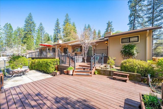 20655 Placer Hills Rd, Colfax, CA 95713