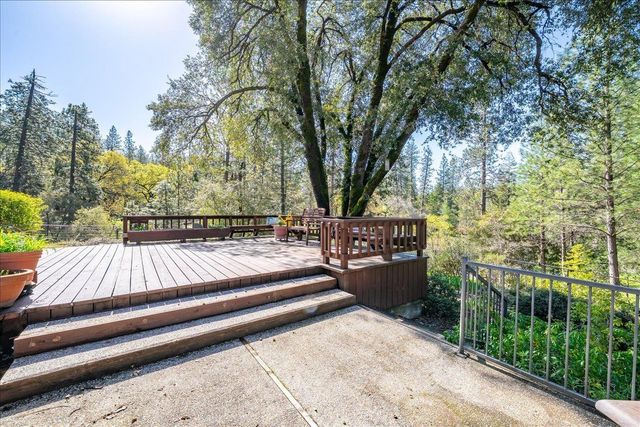 20655 Placer Hills Rd, Colfax, CA 95713
