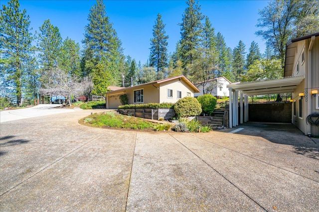 20655 Placer Hills Rd, Colfax, CA 95713