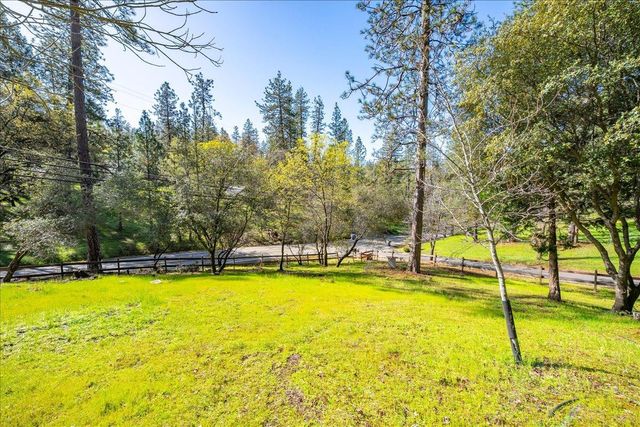20655 Placer Hills Rd, Colfax, CA 95713