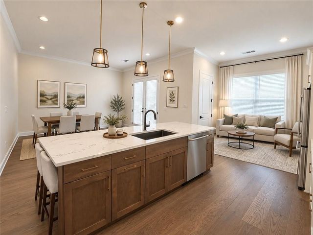 137 Birch Tree Way, Cumming, GA 30040