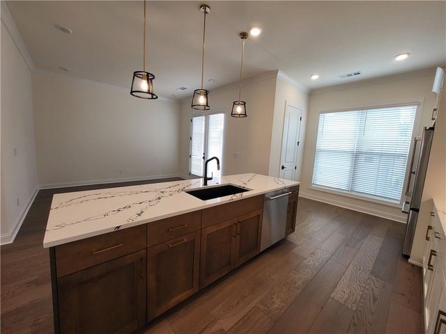 137 Birch Tree Way, Cumming, GA 30040