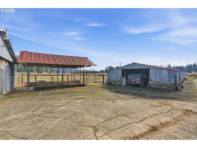 957 W STATE ROUTE 4, Cathlamet, WA 98612
