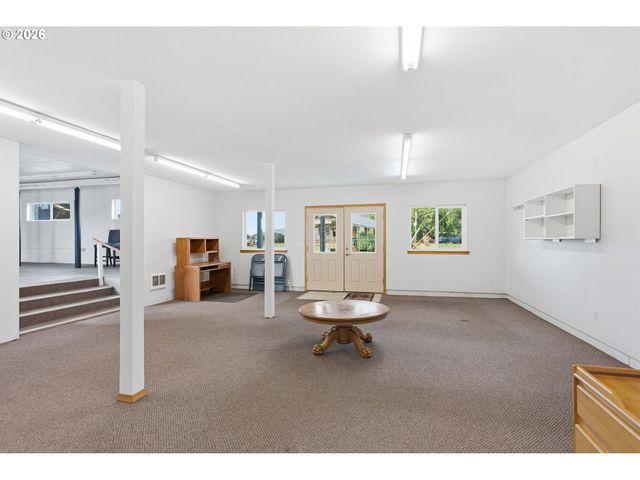 957 W STATE ROUTE 4, Cathlamet, WA 98612