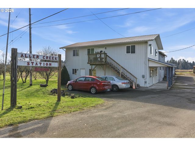 957 W STATE ROUTE 4, Cathlamet, WA 98612