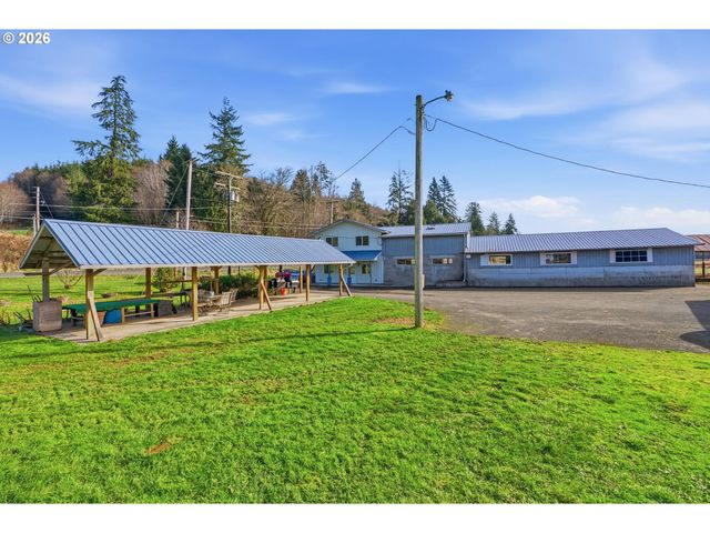 957 W STATE ROUTE 4, Cathlamet, WA 98612