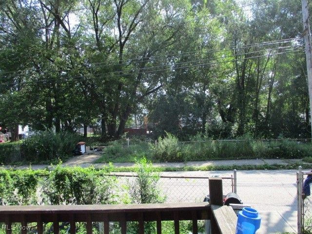 2700 Barber Avenue, Cleveland, OH 44113