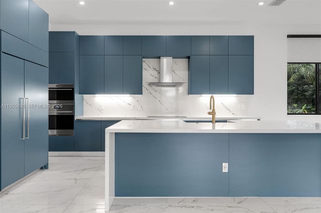 4950 SW 158th Ave, Southwest Ranches, FL 33331