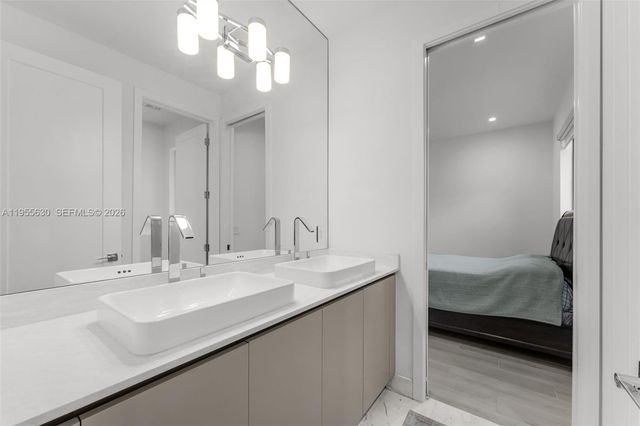 4950 SW 158th Ave, Southwest Ranches, FL 33331