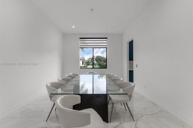 4950 SW 158th Ave, Southwest Ranches, FL 33331