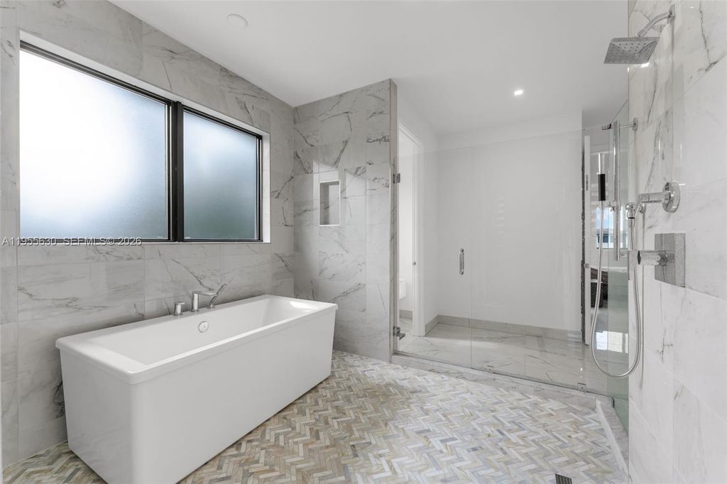 Image 39 of property listing at 4950 SW 158th Ave, Southwest Ranches, FL 33331